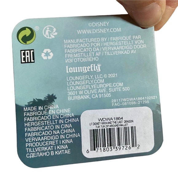 🔥Loungefly Disney Raya and the Last Dragon Tuk Tuk Zip-Around Wallet🔥 NWT - Picture 11 of 13